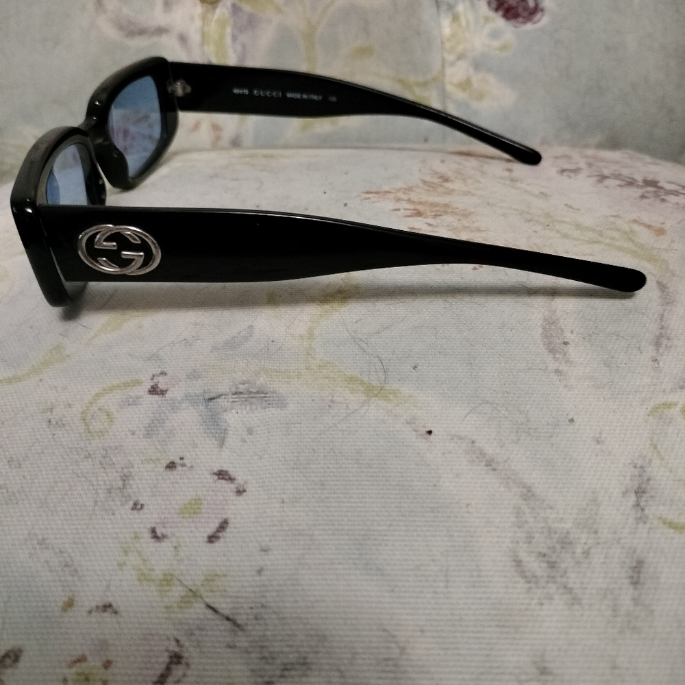 Gucci  Authentic Vintage Blue lens Sunglasses